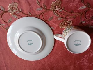 Tazze da caffè o tè inglesi