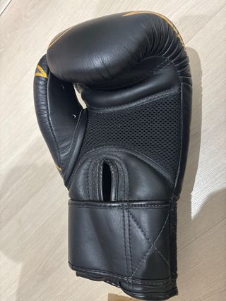 Guantes boxeo Top King
Nuevos