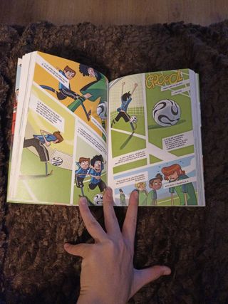 Los Futbolísimos 1: El misterio de los árbitros...