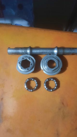 MOVIMENTO CENTRALE ANNI 70