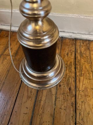 LAMPARA DE PIE DE MADERA Y METAL VINTAGE