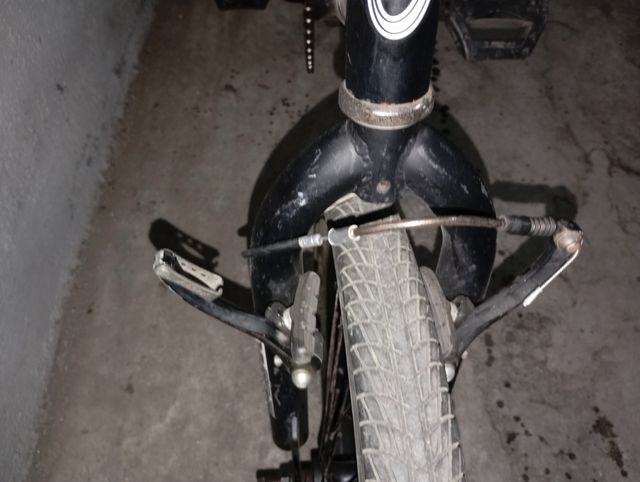 Bicicleta BMX 20 Avigo negra 