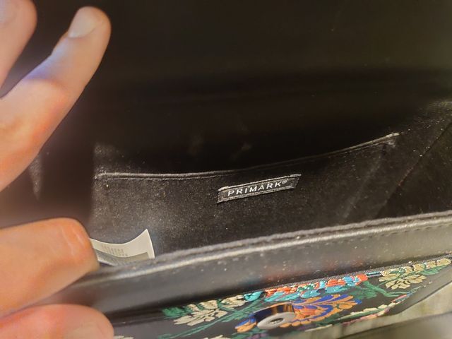 Bolso Primark negro flores