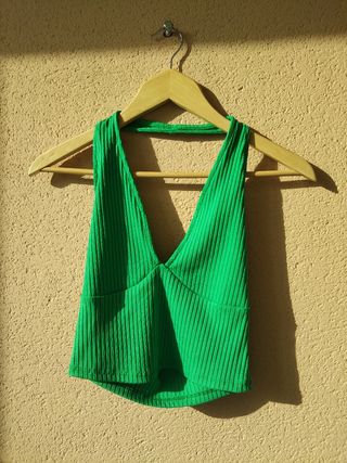 Top halter verde - tejido canalé