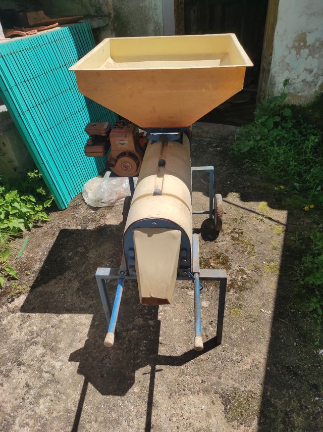 Peladora almendras gasolina