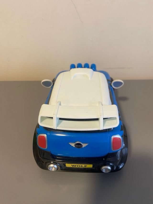 Carro com comando remoto Mini Cooper