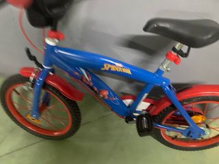 Bicicleta niño 14” spiderman.