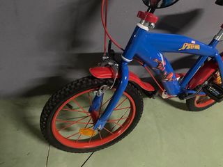 Bicicleta niño 14” spiderman.