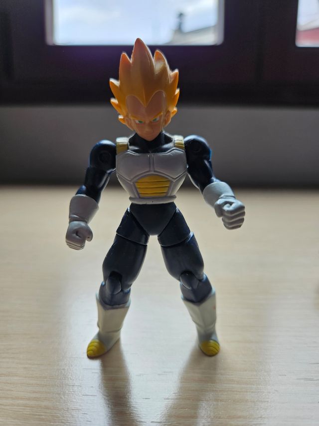 Figura Vegeta super saiyan