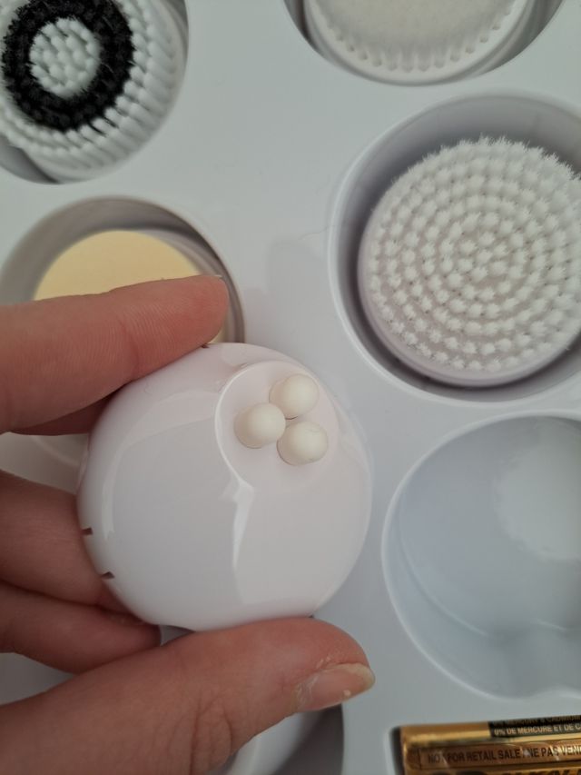 Imetec face cleansing