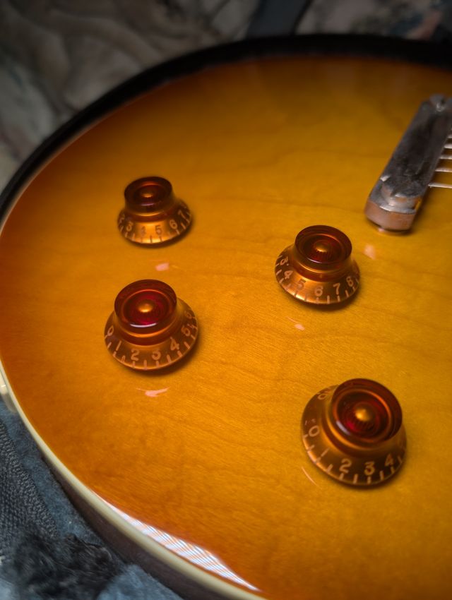 Epiphone Les Paul con pickups EMG