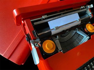 Olivetti Valentine: Macchina da Scrivere