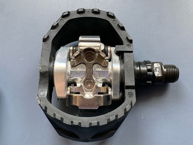 Zapatillas y Pedales Shimano