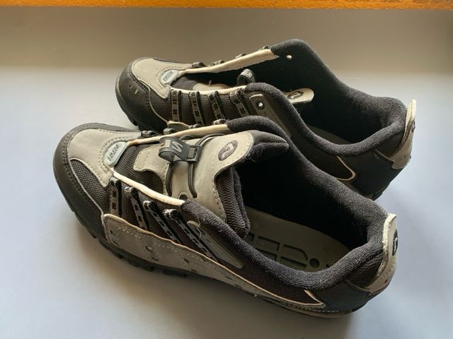 Zapatillas y Pedales Shimano