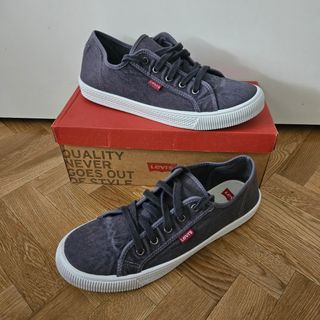 Zapatillas Levi’s Malibu hombre gris T44 nuevas