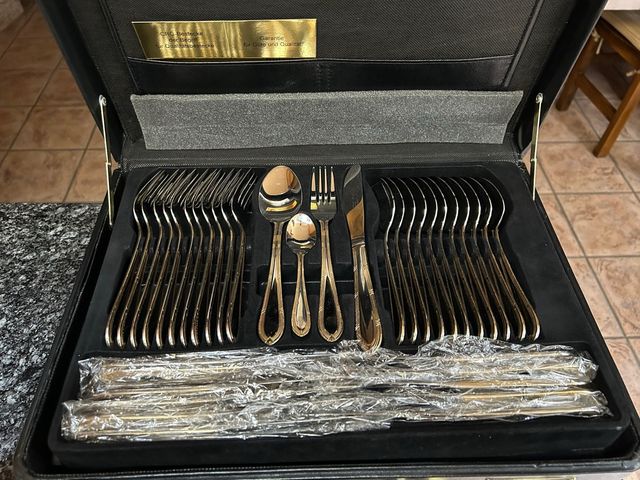 CUBERTERIA 113 PIEZAS