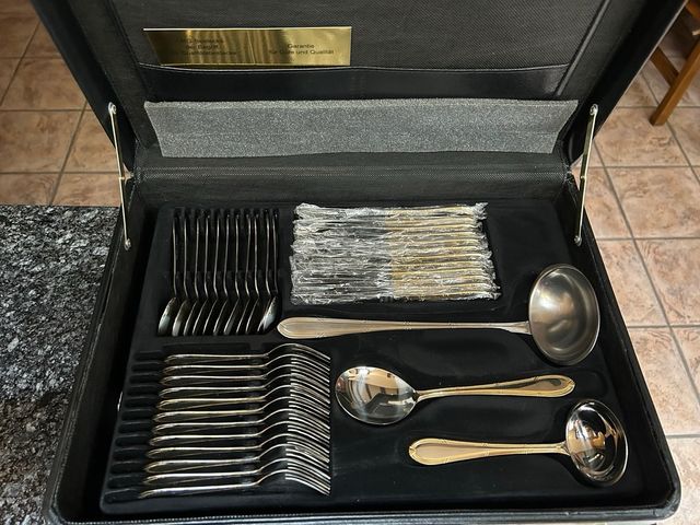 CUBERTERIA 113 PIEZAS