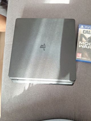 Play station 4 slim 1tb