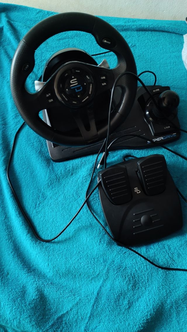 Volante para videojuegos 