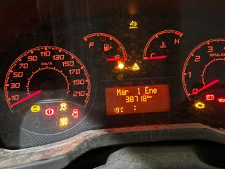 1308717070 Moldura de Fiat Fiorino III(III)