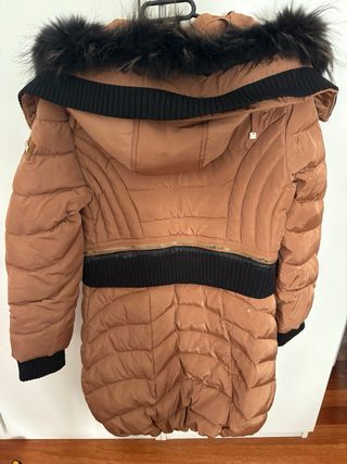 Chaqueta acolchada marrón mujer
