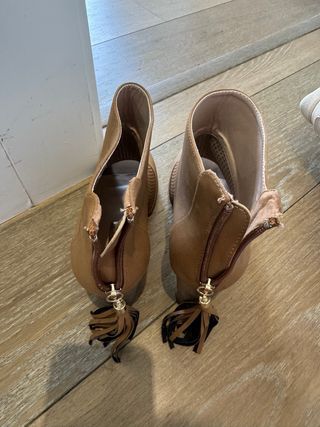 Botines beige rejilla
