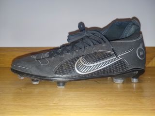 NIKE MERCURIAL