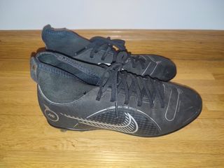 NIKE MERCURIAL