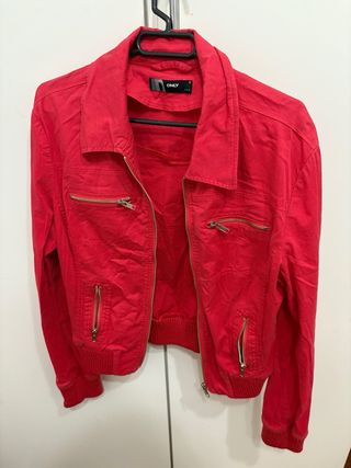 Chaqueta ONLY roja