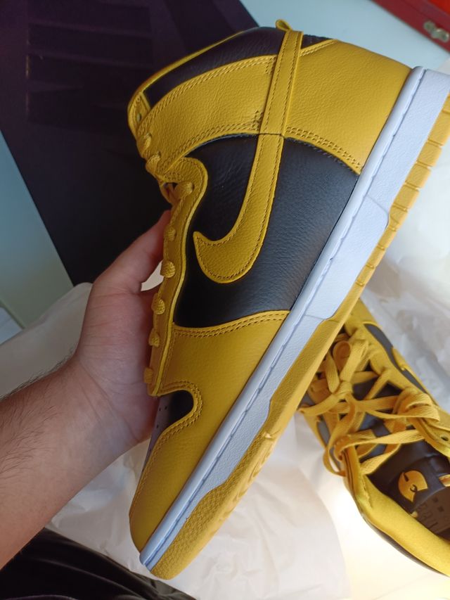 Nike Dunk High Wu-Tang amarillas