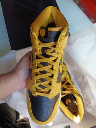 Nike Dunk High Wu-Tang amarillas
