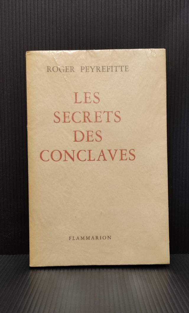 Libro "Les secrets des conclaves" Antiguo