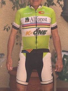 Equipacion ciclismo 