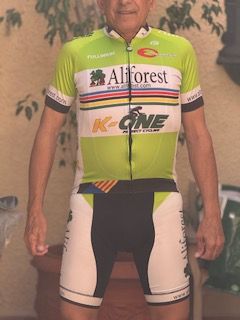 Equipacion ciclismo 