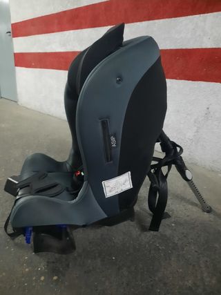 Silla Axkid move