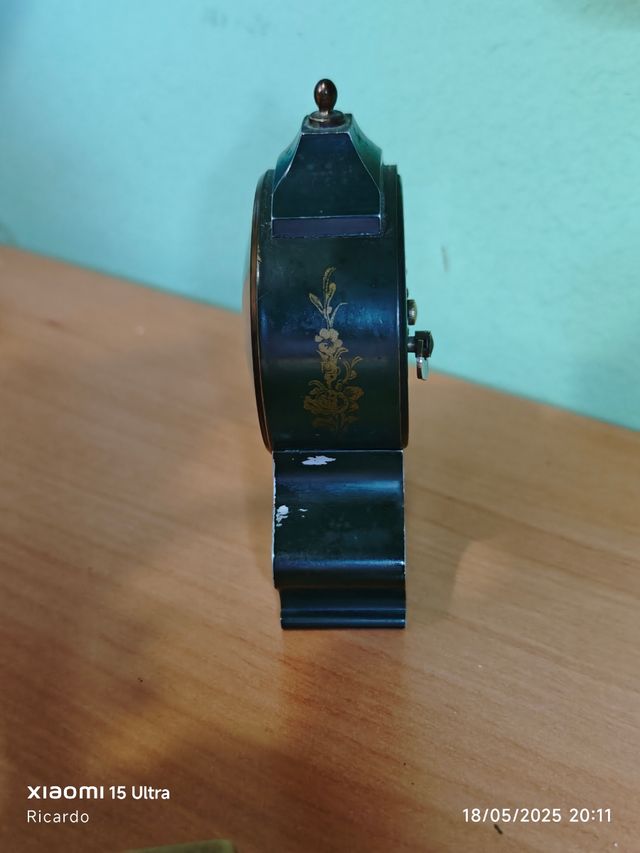 Orologio da tavolo svizzero antico Accetto lo scambio