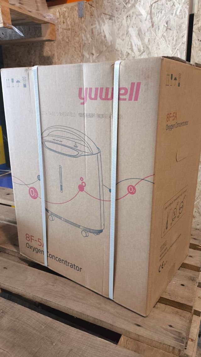 Concentrador de Oxígeno Estacionario YUWELL 8F-5A