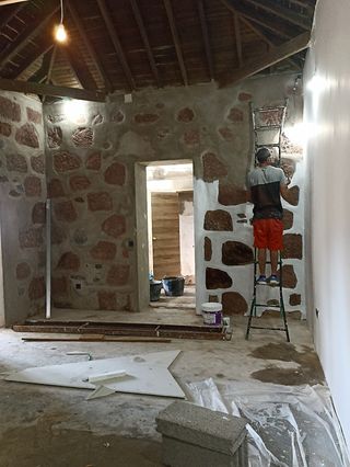 Reformas y servicios electricidad pintura fontaner