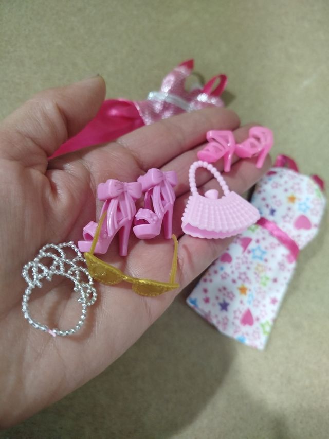 Abiti e accessori Barbie