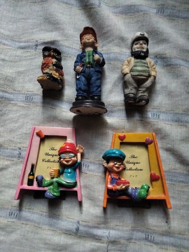 Figuras y portafotos decorativos