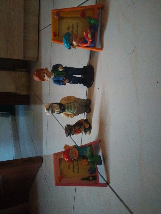 Figuras y portafotos decorativos