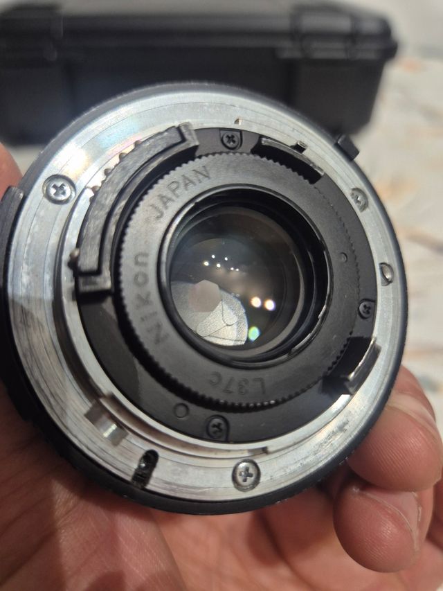 Objetivo NIKON 16mm f/2.8D FX