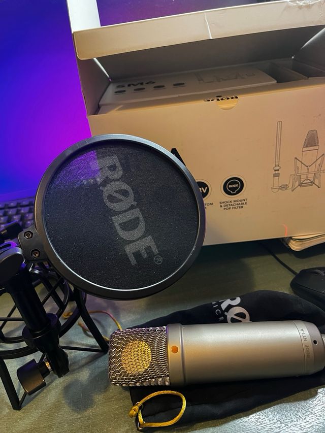 Micrófono RØDE NT1-A nuevo + kit completo (estudio)