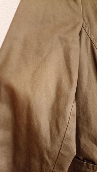 Chaqueta estilo militar con cinturón Zara Basic