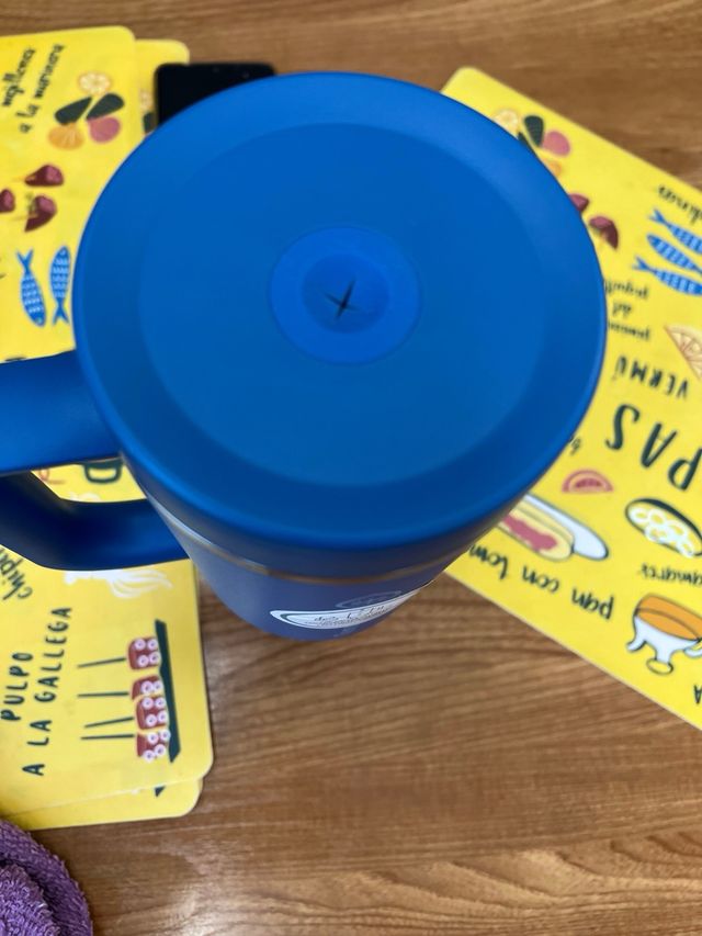 2 Termos ThermosFlask - Azul y Blanco