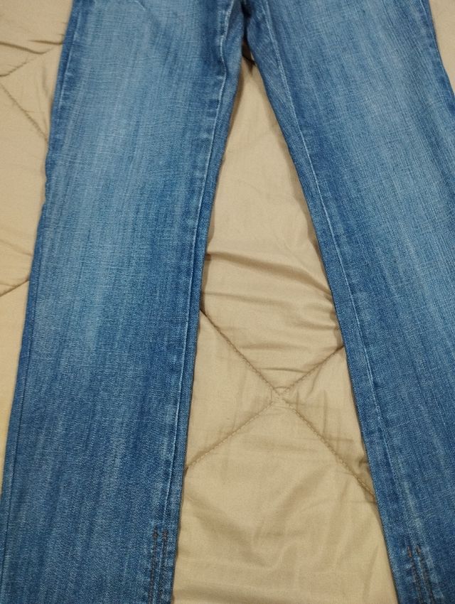 Calças de ganga da Vigoss número 27