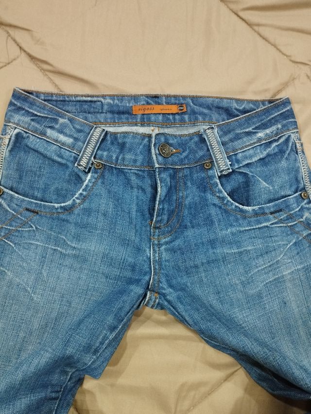 Calças de ganga da Vigoss número 27