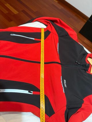 Chaqueta Arsuxeo