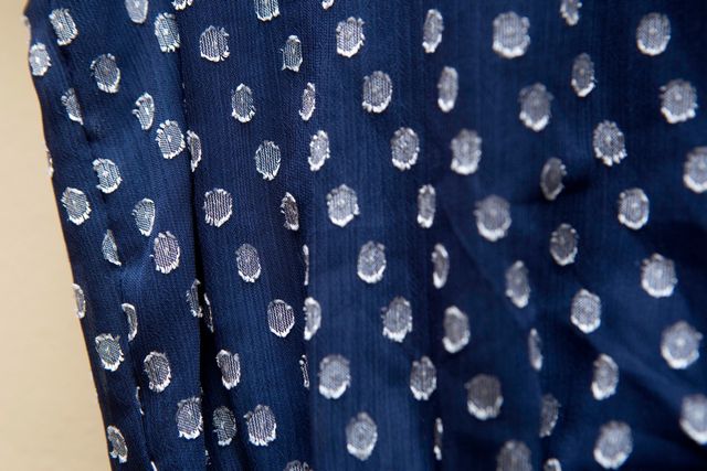 Blusa con escote cruzado tipo peplum de Cortefiel