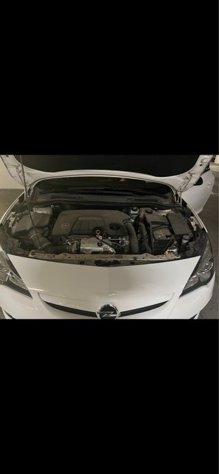 Opel Astra GTC 